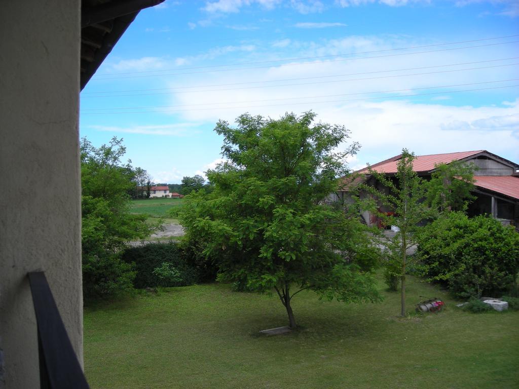 Ozzero Agriturismo Cascina Roma מראה חיצוני תמונה